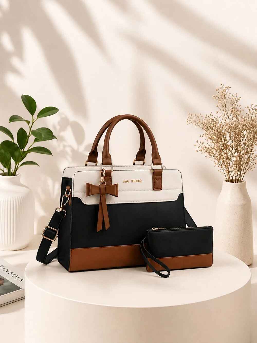 Jabeen Hand Bag (Small) - Bagbreez.pk